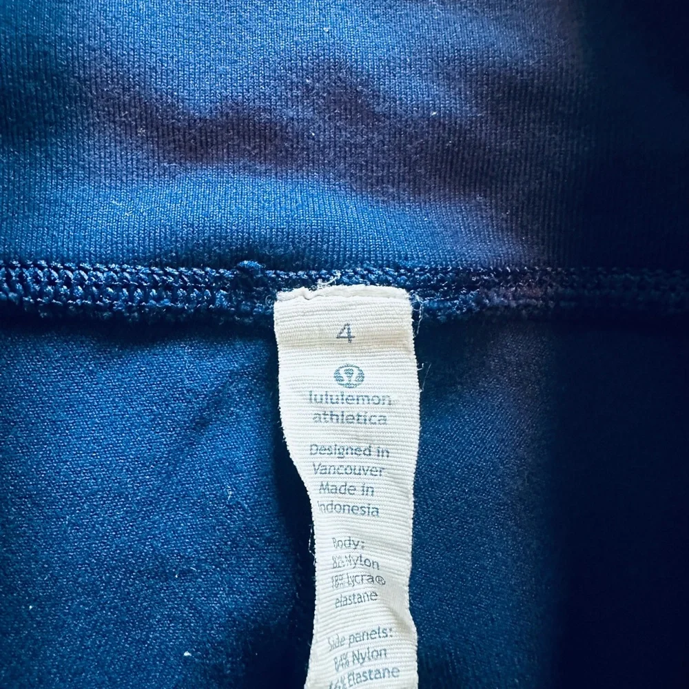Lululemon - Picture 7 of 7
